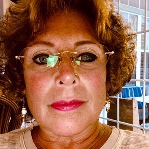 Meet your Posher, Kathy